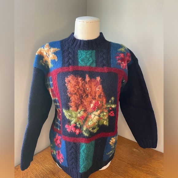 Vintage Wool Crewneck Sweater Navy Small/Medium Squirrel Floral Patchwork Knit - Picture 1 of 14